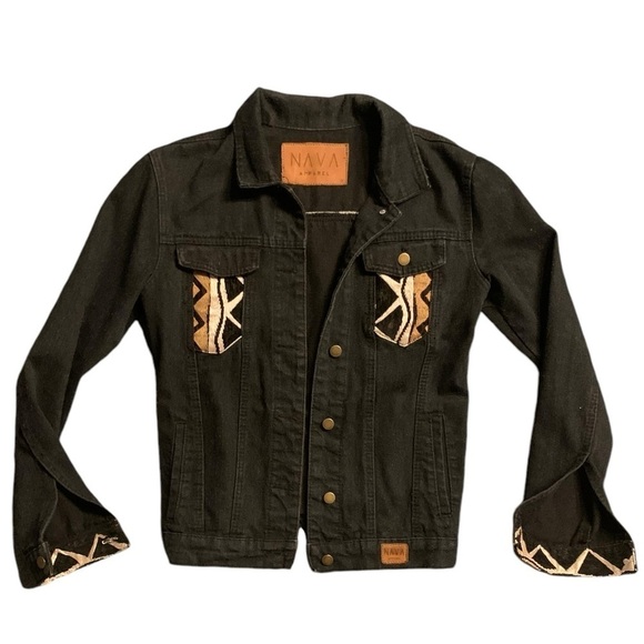 Denim Jacket Womens Southwest Aztec Print Boho Black Jean Coat Medium? - Picture 1 of 10